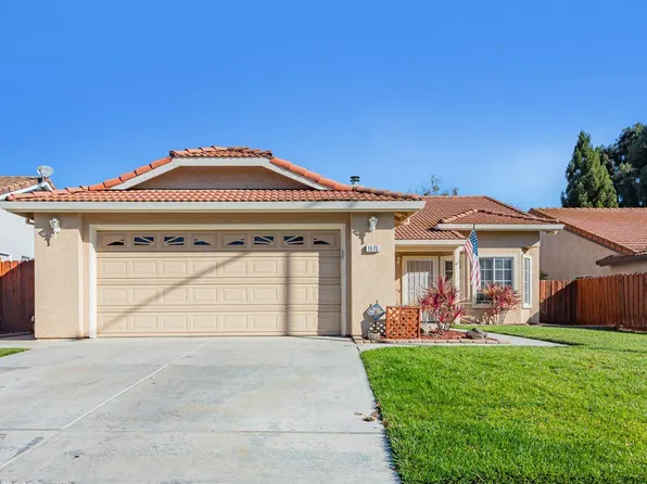 1970 Spruce Dr, Hollister, CA 95023