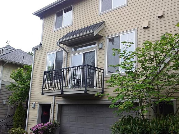 Lochshire Condominiums - Kirkland, WA | Zillow