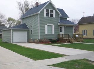224 Park Ave, Story City, IA 50248