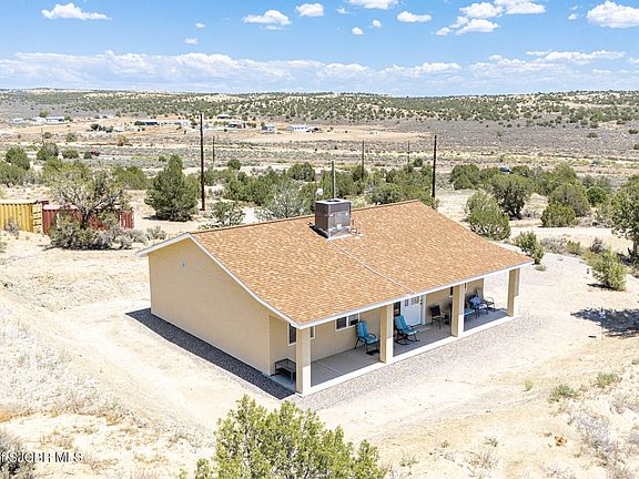3rd image of 1231 State Highway 574