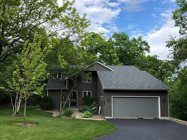 205 Oak Cv, Somonauk, IL 60552