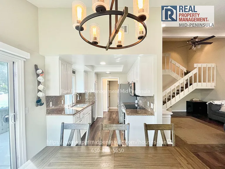 827 Phoenix Ln — Photo 16