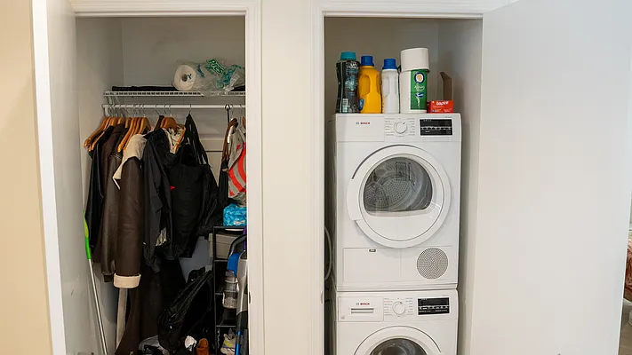 Rented by Nooklyn NYC LLC | media 24