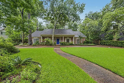 10811 Hunters Forest Dr Photo 1