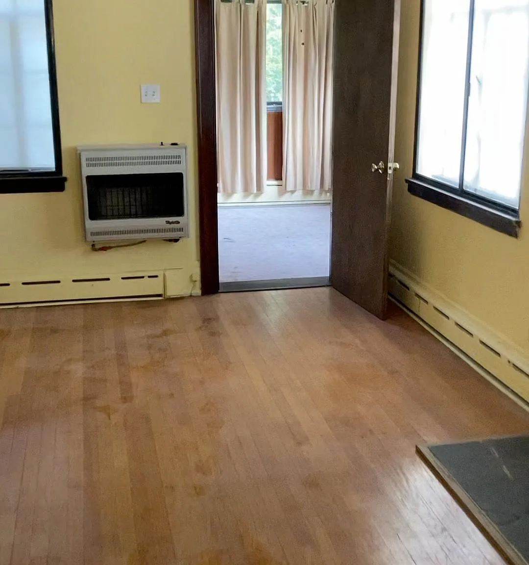22 Lake St — Photo 3