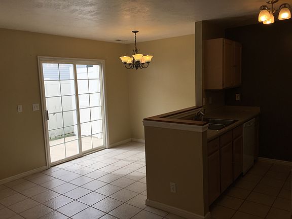 5th image of 3231 W Brynwood Pine Bay #B