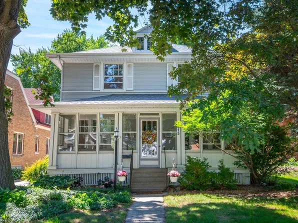 1815 N 72nd STREET, Wauwatosa, WI 53213