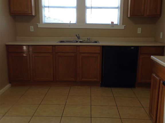 3rd image of 2378 Cambridge St #2384