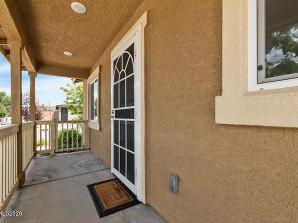 304 Limber Pine Dr, Reno, NV 89506