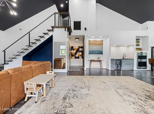 904 W Riverside Dr, Louisville, KY 40207