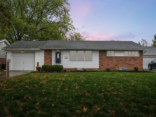 1040 Lynwood Ave, Circleville, OH 43113