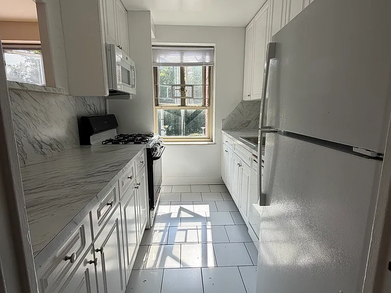 61-36 184th St #1 — Photo 3
