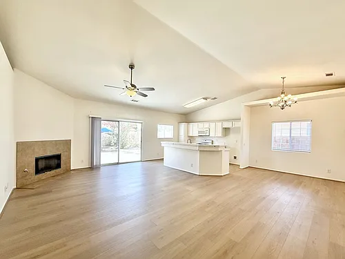 43615 Roebelenii Way Photo 1