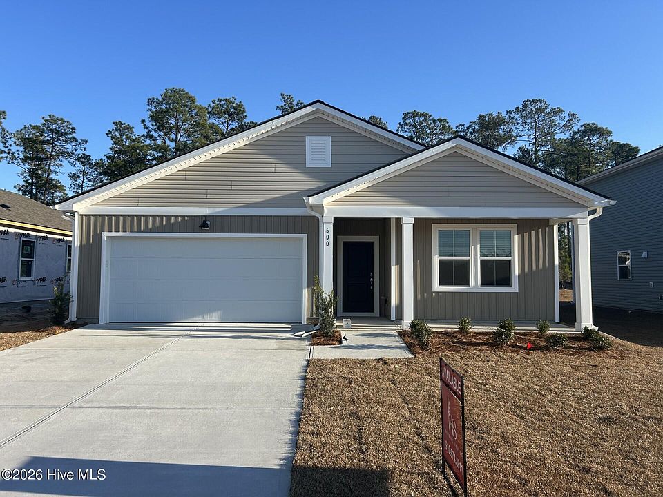 1st image of 600 Coronado Avenue SE