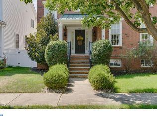 802 Cypress St, Robbinsville, NJ 08691