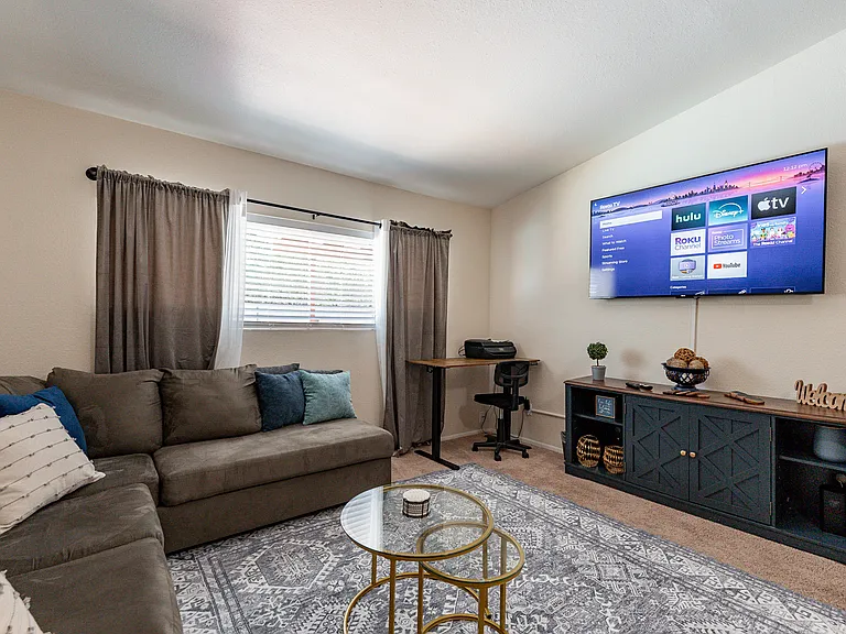 3911 W Desert Cove Ave — Photo 17