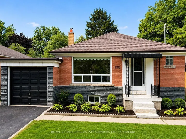 100 Ballacaine Dr — Photo 1