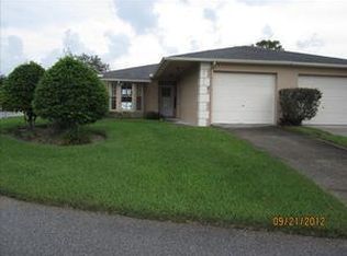 8726 Manos Cir, New Port Richey, FL 34655