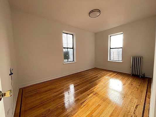 4th image of 231 Ocean Ave #4J