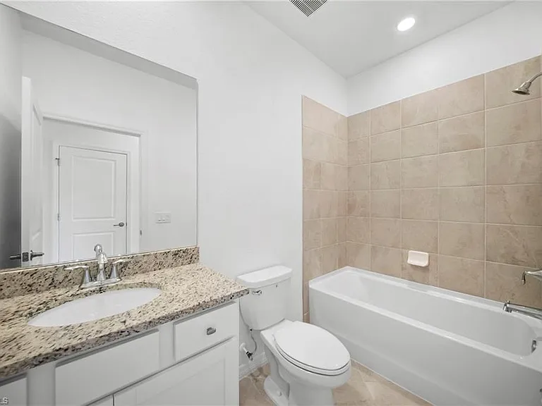 14836 Palamos Cir — Photo 17