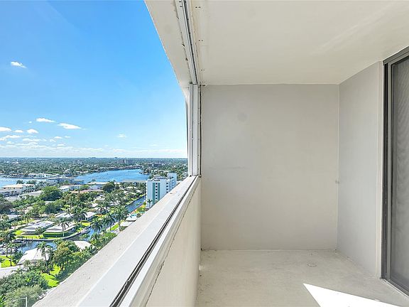 5th image of 1000 S Ocean Boulevard #PHF