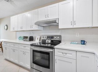 5850 Sugar Palm Ct APT G, Delray Beach, FL 33484