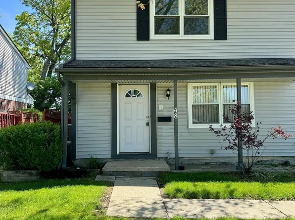 48 Beechwoode Ln, Pontiac, MI 48340
