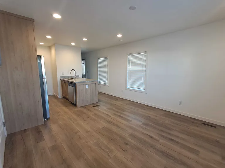 2701 E Allred Ave #81 — Photo 16