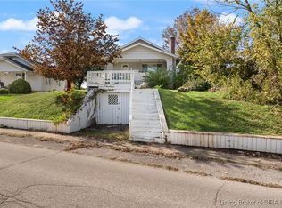 409 S Gospel St, Paoli, IN 47454