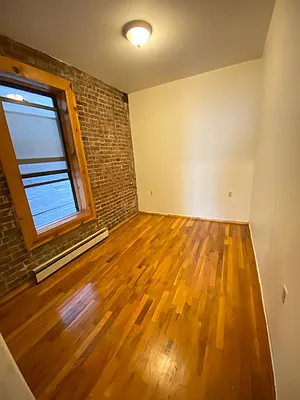 Rented by Best Apartments North Inc | media 18