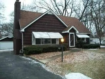 409 S Walnut St photo 1