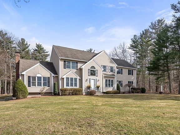 2nd image of 69 Wedgewood Dr