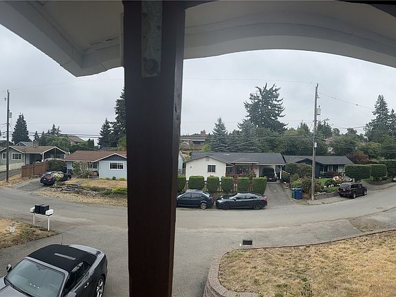 4th image of 11029 4th Avenue S