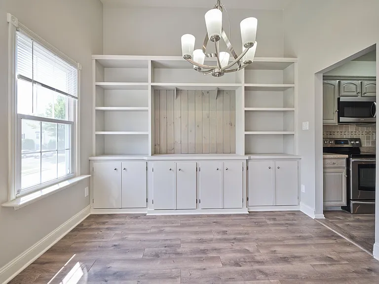 51 Meadow Ln — Photo 4