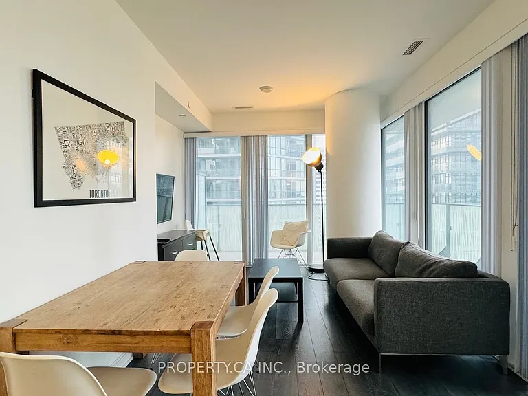 42 Charles St E #1404 — Photo 2