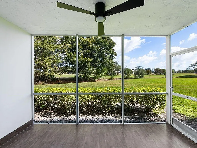 2851 S Palm Aire Dr #107 — Photo 23