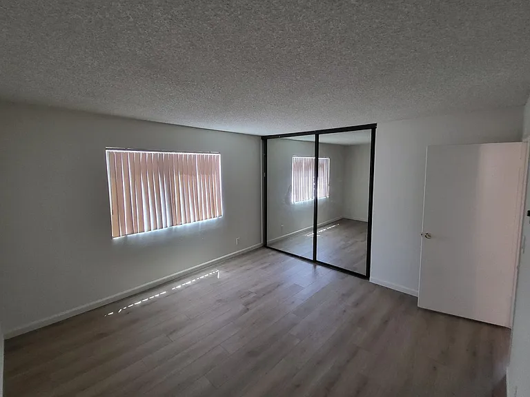 185 Quincy Ave #203 — Photo 9