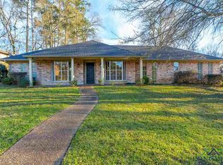 602 Cynthia Dr, Longview, TX 75605