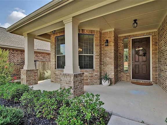 3rd image of 2208 Granite Hill Dr