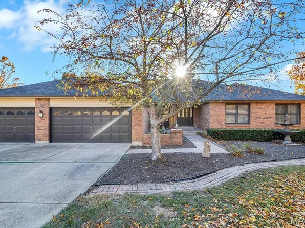 2075 Meaghan Ln, Pacific, MO 63069