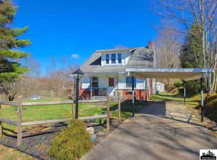 4504 Chestnut Rd, South Charleston, WV 25309