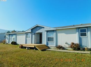 208 16th St, La Grande, OR 97850