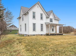 2489 E Newark Rd, Lapeer, MI 48446