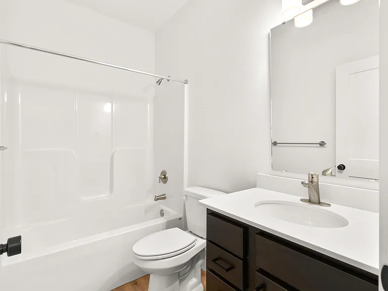 3866 S York Ave — Photo 24