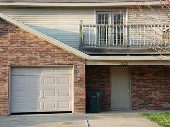 824 W Melmar Dr, Fayetteville, AR 72703