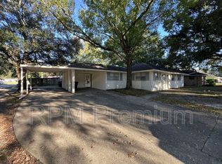 3280 Crestaire Dr, Baton Rouge, LA 70814