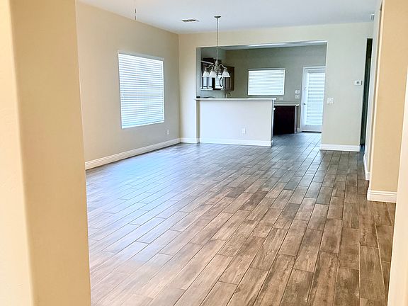2nd image of 7550 W Sonoma Way