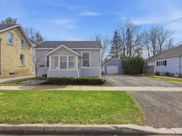 83 John St W, South Huron, ON N0M 1S2