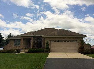 2101 Willow Rd, Springfield, OH 45502