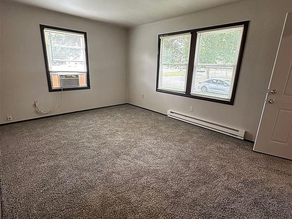 3rd image of 707 3rd Ave